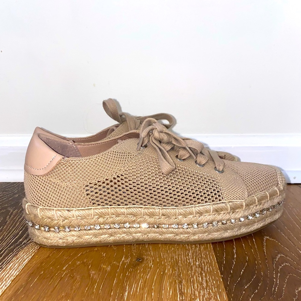 Tan Chelsea & Violet Platform Shoes Women’s 8.